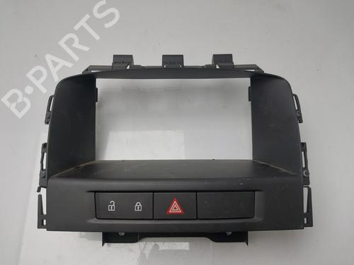 Used Warning switch Warning switch OPEL ASTRA J (P10) 1.7 CDTI (68) (125 hp) 33885156 33885156