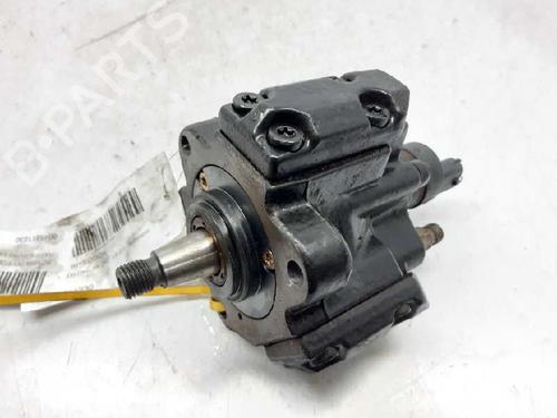Used Injection pump FIAT STILO (192_) 1.9 JTD (192_XE1A) (115 hp) 4196820