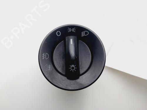 Used Headlight switch VW POLO IV (9N_, 9A_) 1.9 TDI (101 hp) 30921777
