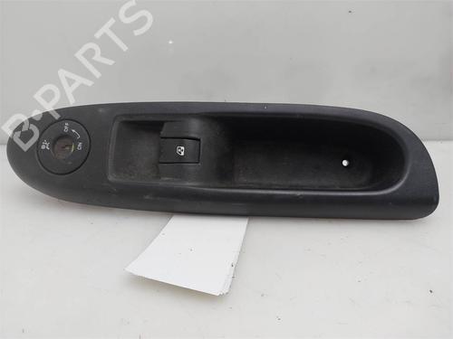 Used Right front window switch Right front window switch 38324884 38324884