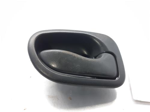 Used Rear right interior door handle HYUNDAI ACCENT I (X-3) 1.5 i 12V (88 hp) 12402951