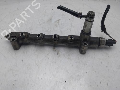 Used Injection rail Injection rail OPEL MERIVA B MPV (S10) [2010-2017] 36448203 36448203