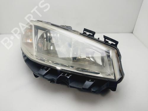 Used Right headlight Right headlight RENAULT MEGANE II (BM0/1_, CM0/1_) 1.5 dCi (BM1E, CM1E) (106 hp) 33315586 33315586