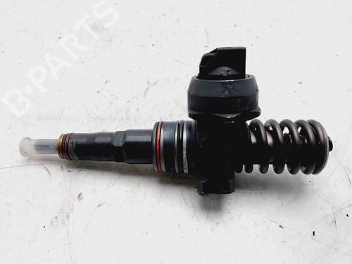 Used Injector VW PASSAT B5.5 (3B3) 1.9 TDI (130 hp) 21010197