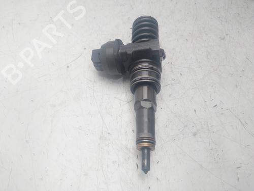 Used Injector SKODA SUPERB I (3U4) 2.0 TDI (140 hp) 29497351