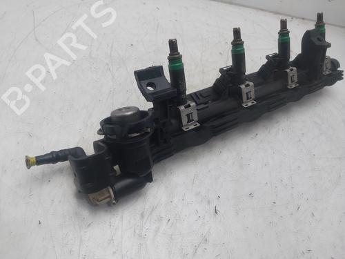 Used Injection rail Injection rail 36813218 36813218