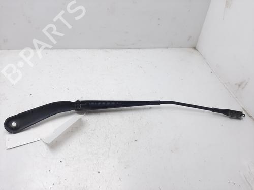 Front windshield wiper arm LAND ROVER FREELANDER 2 (L359) 2.2 TD4 4x4 | BP13638171C143 