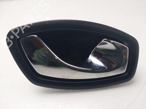 Used Front right interior door handle Front right interior door handle 33219936 33219936