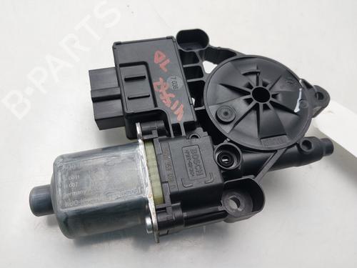 right-rear-window-motor-vw-t-roc-a11-d11-2017-34352444 main image