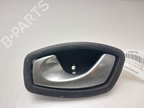 Venstre fortil invendig håndtag RENAULT LAGUNA III (BT0/1) 2.0 dCi (BT01, BT08, BT09, BT0E, BT0K, BT12, BT1C, BT1D,... (150 hp) 31638297
