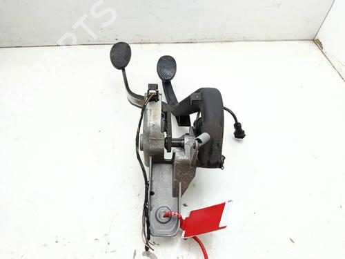 Used Break pedal Break pedal MINI MINI CLUBVAN (R55) One (98 hp) 40006973 40006973