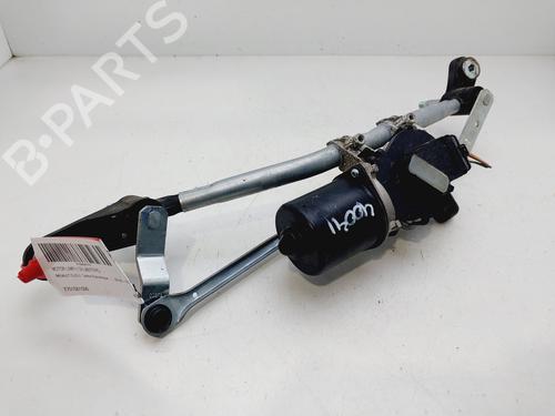 Used Front wiper motor RENAULT CLIO III (BR0/1, CR0/1) [2005-2014]  30882388