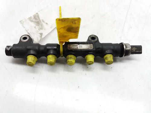 Used Injection rail CITROËN C2 (JM_) 1.4 HDi (68 hp) 3347582