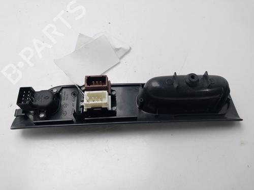 Left front window switch RENAULT LAGUNA I (B56_, 556_) 1.9 dTi | BP32288836I27