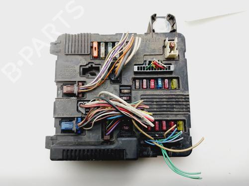 Used Fuse box RENAULT MEGANE II (BM0/1_, CM0/1_) [2001-2012]  30298213