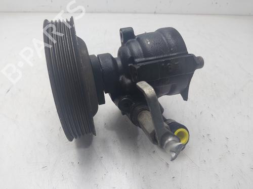 Used Steering pump Steering pump ALFA ROMEO 147 (937_) 1.9 JTDM 8V (937.AXD1A, 937.AXU1A, 937.BXU1A) (120 hp) 35897677 35897677