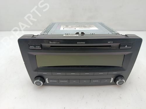 Bilradio SKODA OCTAVIA II (1Z3) 1.6 TDI (105 hp) 29238997
