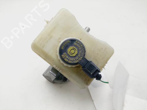Used Brake master cylinder AUDI A4 B8 Avant (8K5) 2.0 TDI (143 hp) 25857119