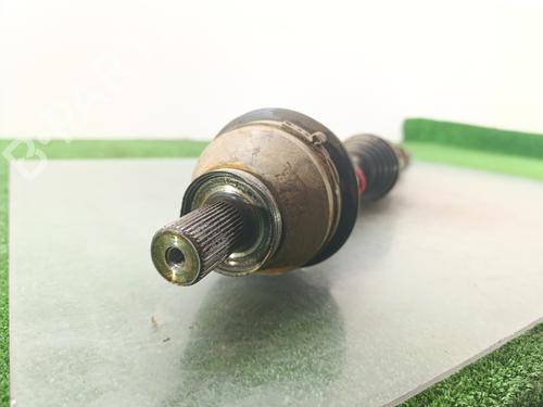 Right front driveshaft LAND ROVER FREELANDER 2 (L359) 2.2 TD4 4x4 | BP26927175M39 