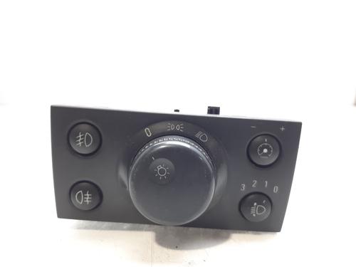 Used Headlight switch OPEL VECTRA C (Z02) 2.2 DTI 16V (F69) (125 hp) 18031741