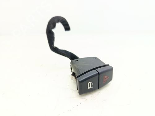 Used Warning switch BMW 5 Touring (E61) 525 d (177 hp) 22921452