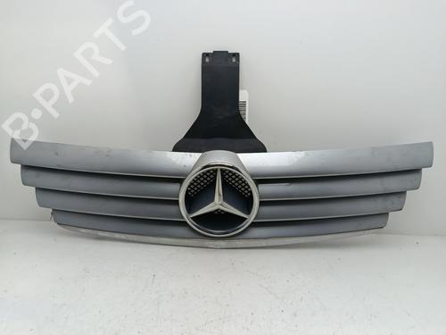 Grill MERCEDES-BENZ C-CLASS Coupe (CL203) C 180 Kompressor (203.746) (143 hp) 31193649