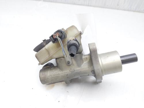 Brake master cylinder FORD FOCUS II (DA_, HCP, DP) 1.6 TDCi | BP12438428M77 