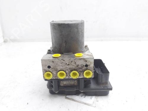 Used ABS pump BMW X3 (E83) 2.0 d (150 hp) 18911652