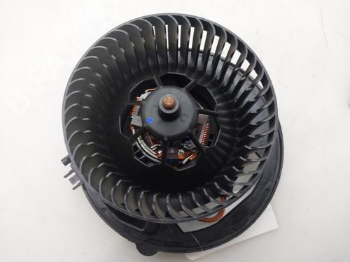 Heater blower motor VW T-ROC (A11, D11) | BP35769442M62 - Image 3