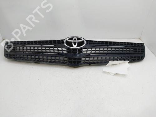 Used Grille TOYOTA COROLLA Verso (ZER_, ZZE12_, R1_) 2.0 D-4D (CUR10_, CUR10R) (116 hp) 26915663