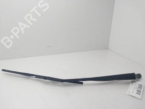 Used Rear windshield wiper arm MERCEDES-BENZ VITO Van (W638) 108 CDI 2.2 (638.094) (82 hp) 32036317