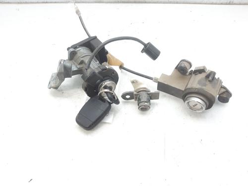 ignition-barrel-rover-25-i-hatchback-rf-yxb100350-1999-2000-2001-2002-2003-2004-2005-2006-10223255 main image