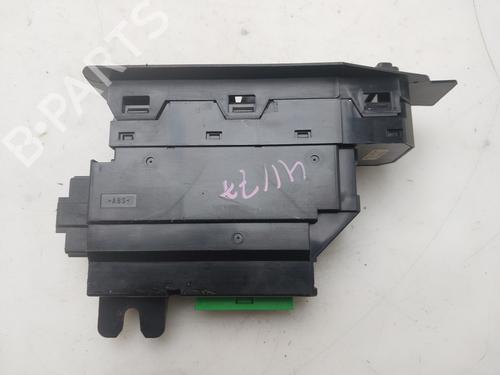 Right front window switch VOLVO S60 I (384) D5 | BP33269423I26 - Image 4