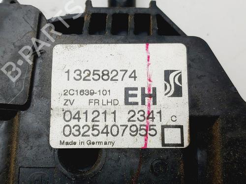 Zamek drzwi przednich prawych OPEL CORSA C (X01)  | BP29810754C97 