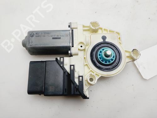 Rudehejsemotor bagstkærm højre VW PASSAT B6 (3C2) [2005-2011]  29903763