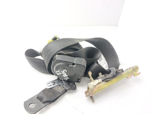 Used Front left seatbelt MERCEDES-BENZ M-CLASS (W163) ML 270 CDI (163.113) (163 hp) 32018103