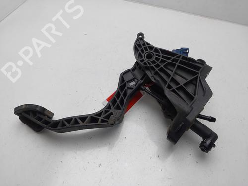 Used Clutch pedal SKODA FABIA II (542) [2006-2014]  27563965