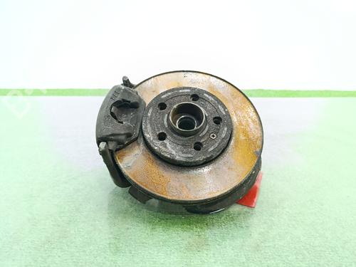 Used Left front steering knuckle VW POLO IV (9N_, 9A_) 1.4 16V (75 hp) 30681028
