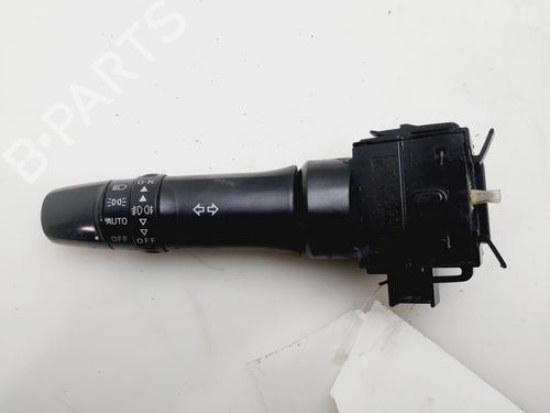 Interruttore luci MITSUBISHI LANCER VIII Sportback (CX_A) 2.0 DI-D (CX8A) (140 hp) 31928433