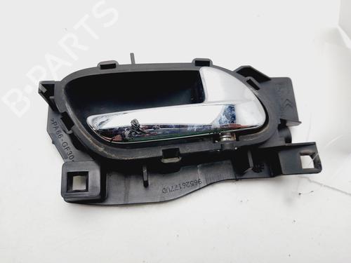Used Front right interior door handle PEUGEOT 407 Coupe (6C_) 2.7 HDi (204 hp) 18306654