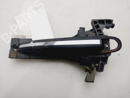 front-left-exterior-door-handle-mercedes-benz-a-class-w168-1997-1998-1999-2000-2001-2002-2003-2004-2005-31885124 main image
