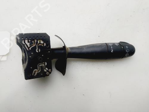 steering-column-stalk-renault-clio-ii-bb_-cb_-1998-1999-2000-2001-2002-2003-2004-2005-2006-2007-2008-2009-2010-2011-2012-2013-2014-2015-2016-32288909 main image