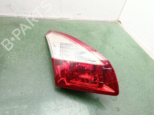 Used Left tailgate light Left tailgate light RENAULT MEGANE III Hatchback (BZ0/1_, B3_) [2008-2026] 40235891 40235891