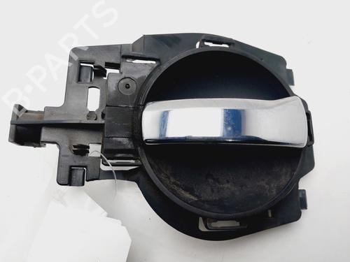 front-left-interior-door-handle-citroen-c2-jm_-2003-2004-2005-2006-2007-2008-2009-2010-2011-2012-2013-2014-2015-2016-2017-31938515 main image