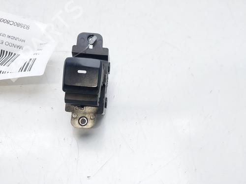 Used Right front window switch HYUNDAI i20 II (GB, IB) 1.1 CRDi (75 hp) 16837127