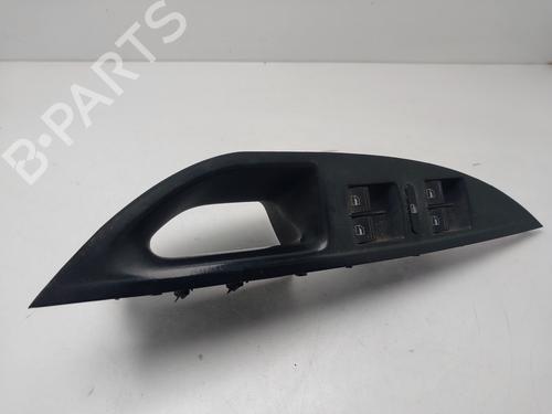 left-front-window-switch-seat-toledo-iii-5p2-2004-2005-2006-2007-2008-2009-32991597 main image