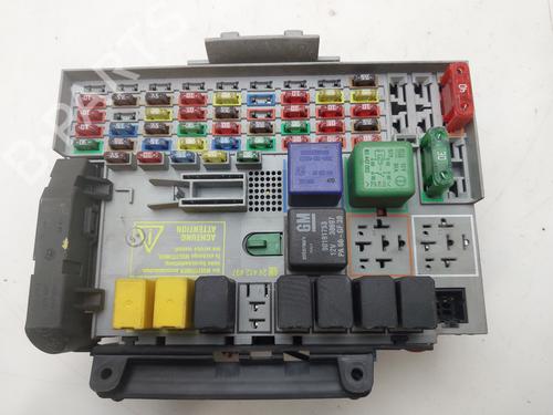 Used Fuse box Fuse box OPEL ZAFIRA A MPV (T98) 2.0 DTI 16V (F75) (101 hp) 34188658 34188658