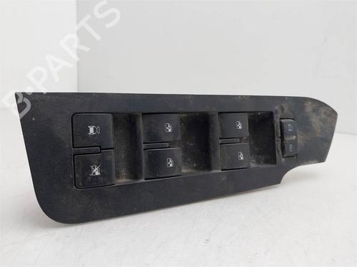 Used Left front window switch Left front window switch 38648147 38648147