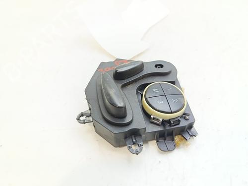 Switch MERCEDES-BENZ CLS (C219) CLS 500 (219.375) | BP29334433I30 