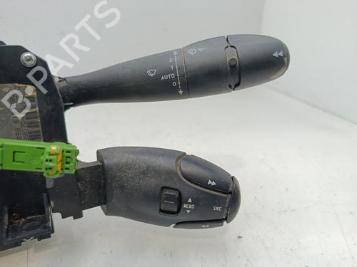 Steering wheel controls PEUGEOT 407 (6D_) | BP32083196E15